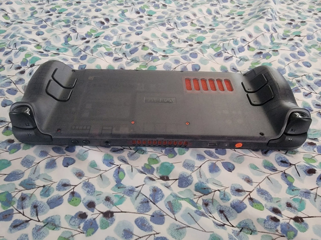 Steam Deck OLED Limited Edition 1TB with Valve Steam Deck Docking Station 9Q52