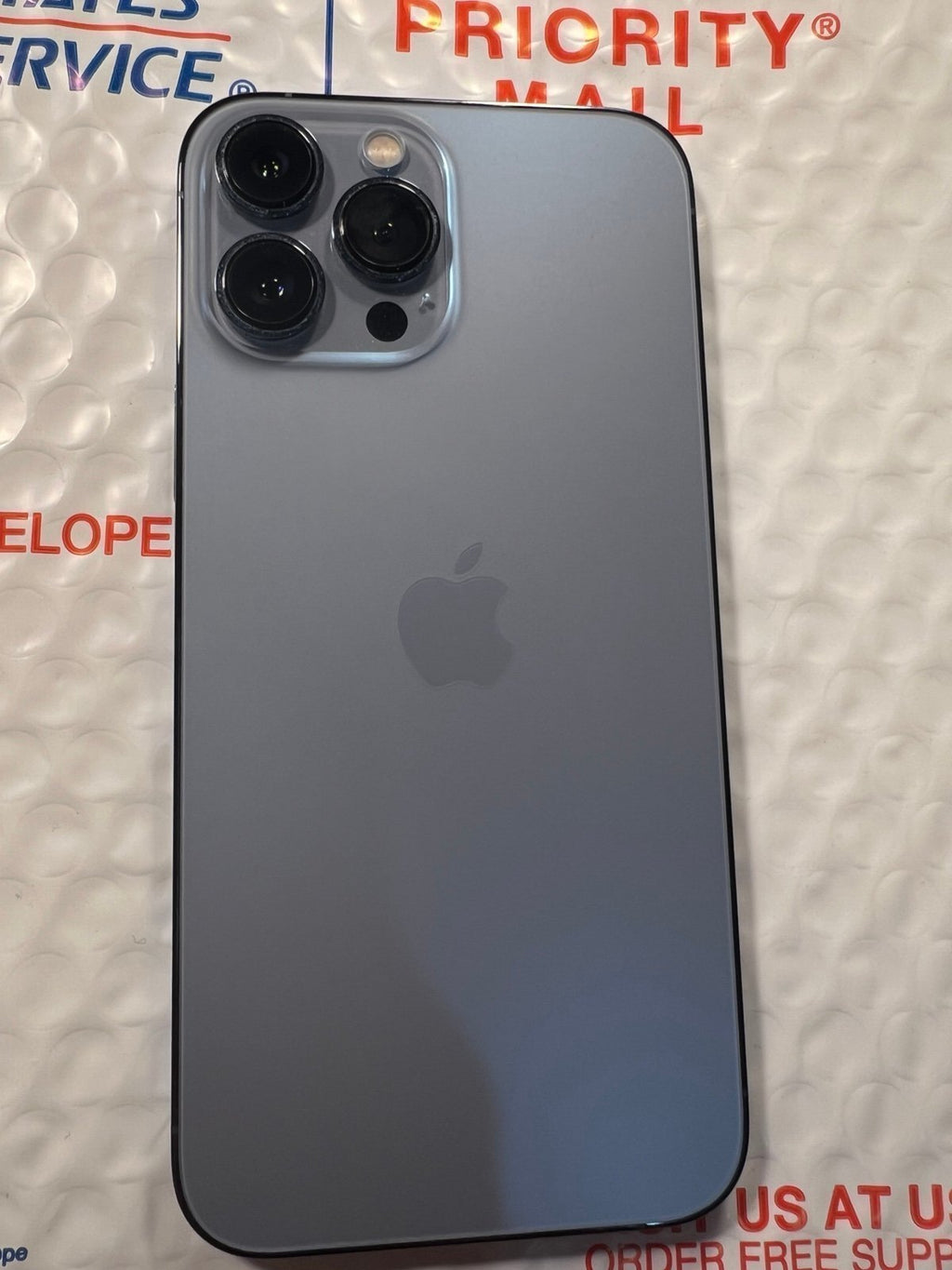 Apple iPhone 13 Pro Max 128 GB in Sierra Blue 1G96