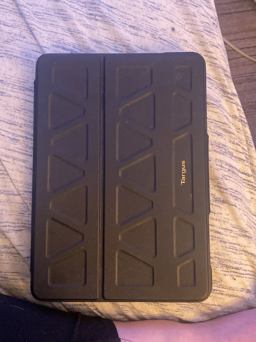 Apple iPad Air 4th Generation 64 GB 5D89