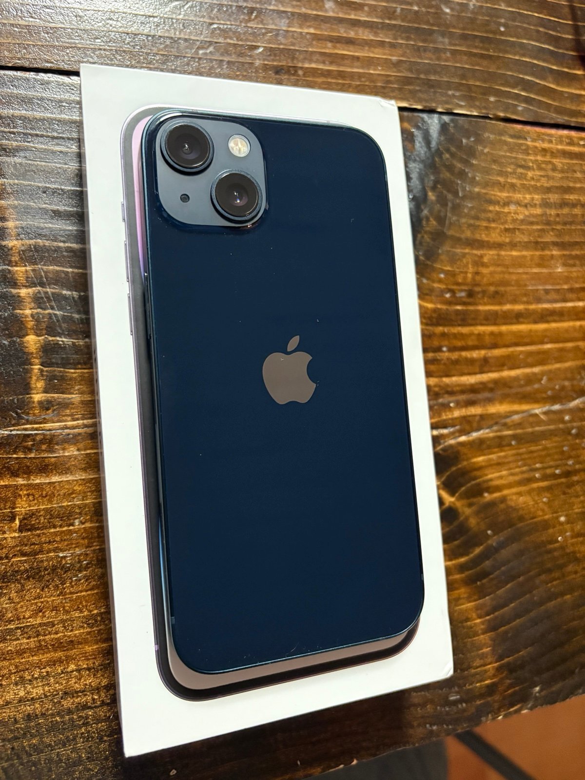 Unlocked IPhone 13 Midnight 8Y13
