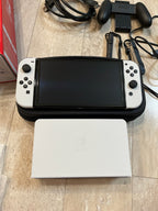 Nintendo OLED Switch White - Complete 3H91