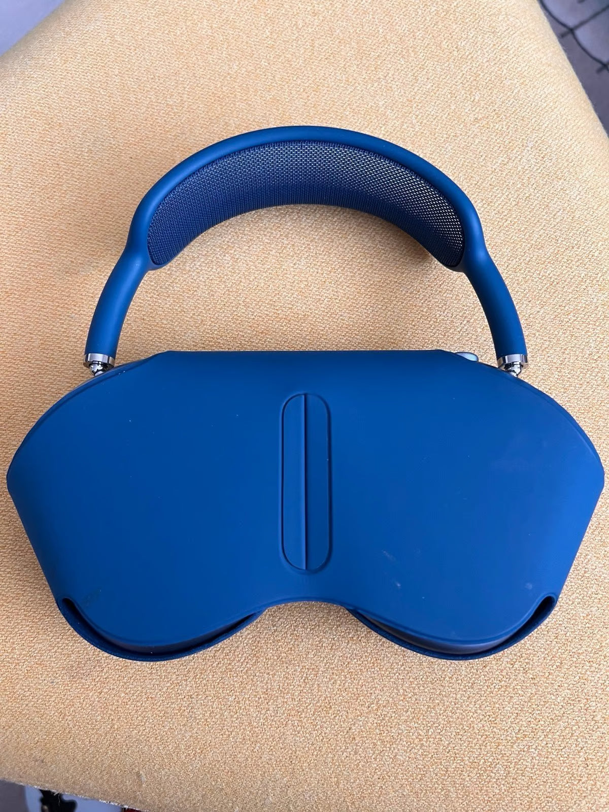 Apple AirPods Max with Smart Case in Sky Blue 9Y62