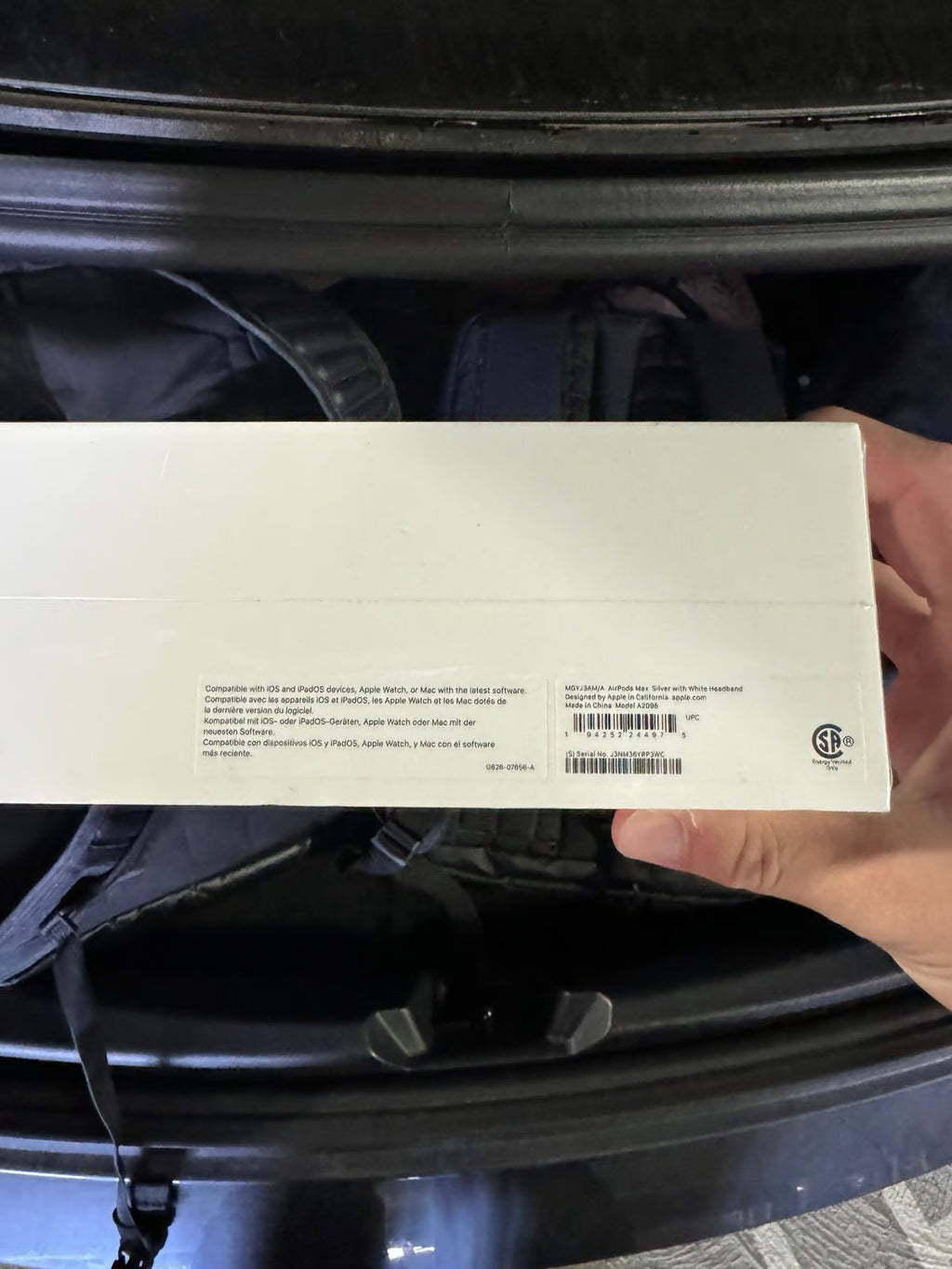 Apple AirPods Max comes with receipt 5U56