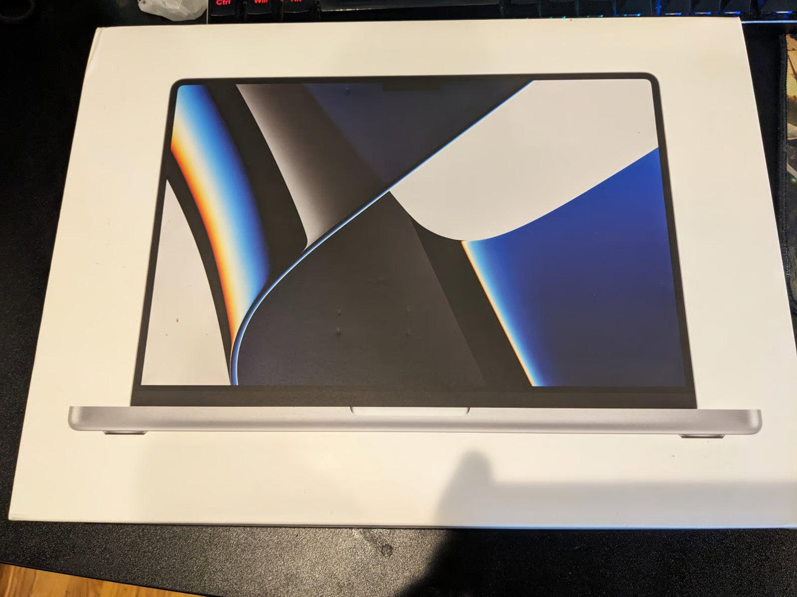 BRAND NEW MacBook Pro 14 inch Apple M1 Pro Chip 16GB memory 512gb ssd NEVER USED 3U85