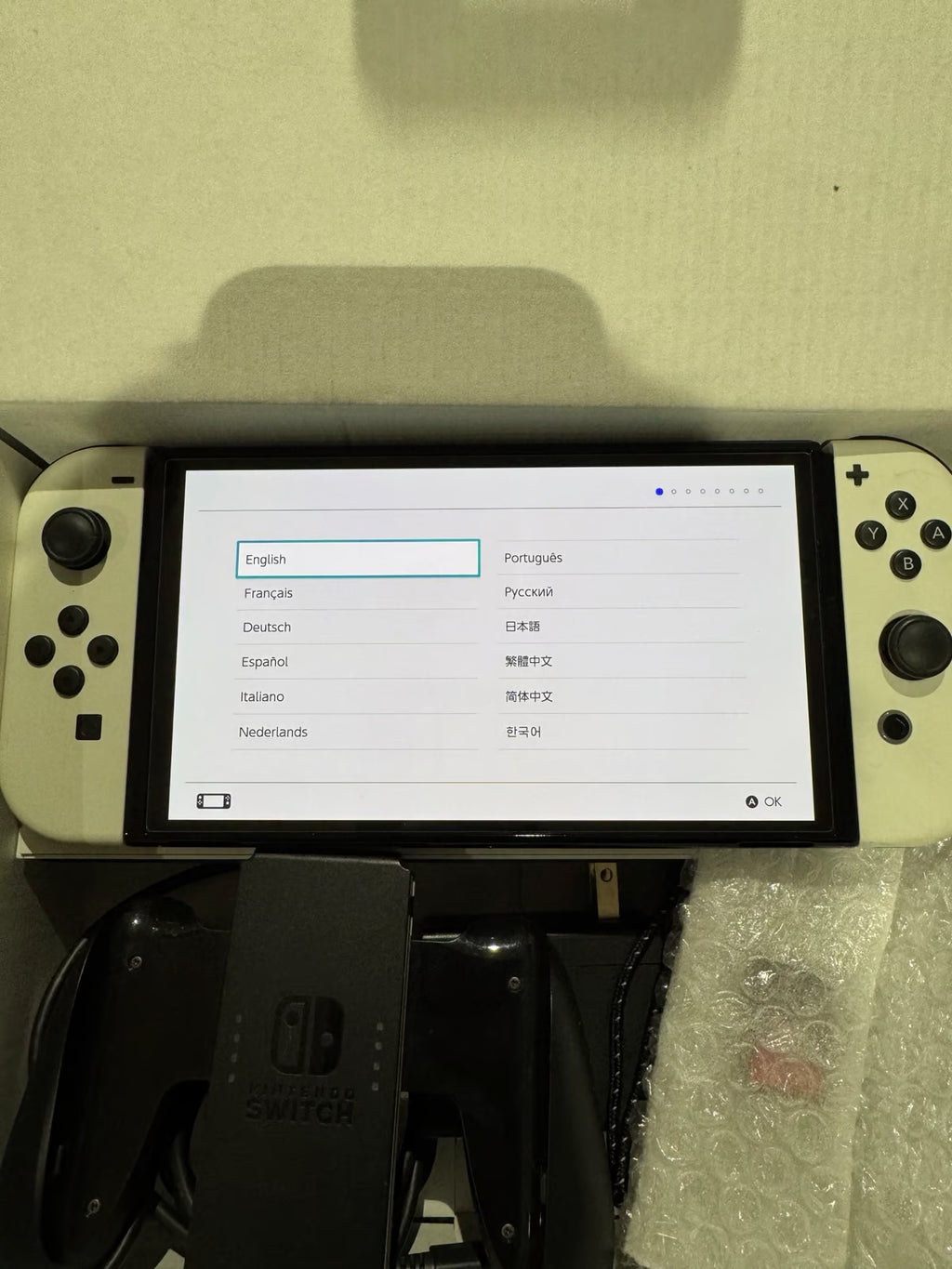 Nintendo Switch Oled Bundle w/Pok茅mon Shining pearl 1W78