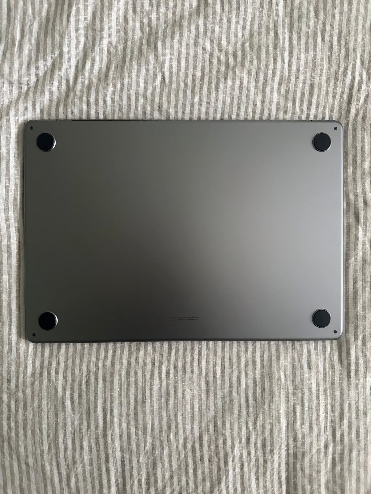 Apple Macbook Air 2023 15in.  M2  256GB SSD 8GB Memory 5G53