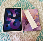 Apple iPad Air 5th Generation 64 GB in Space Gray WIFI Bundle with Apple Pencil 8B37