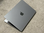 Apple MacBook Pro 14"" 16C GPU 3.2GHz 16GB RAM 1TB SSD A2442 8V39