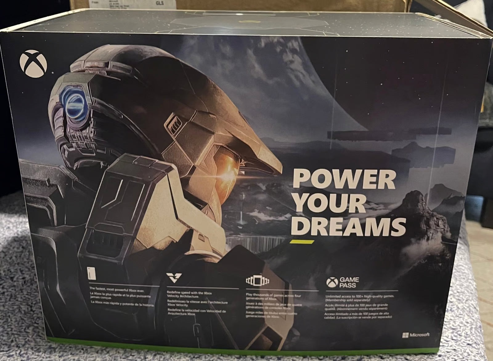 Microsoft Xbox series x Halo infinite limited edition 6M68