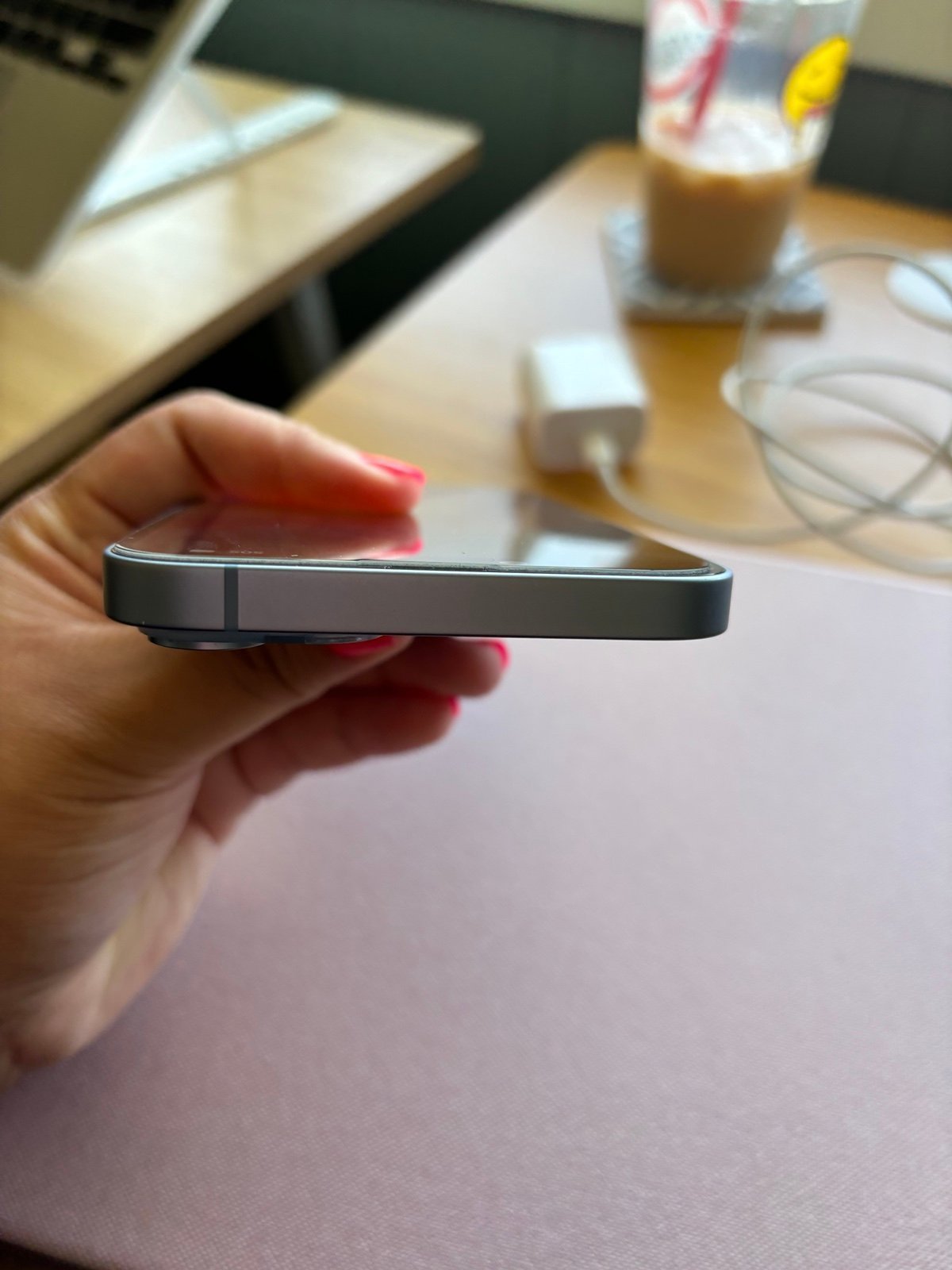 Apple iphone 14 plus in blue 128GB | LOCKED TO T-MOBILE!!! 9N51