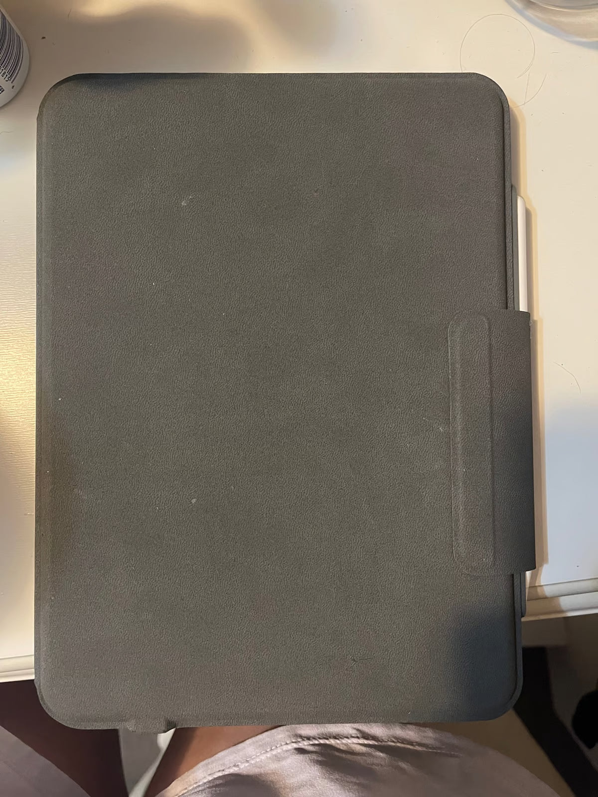 iPad Air 10.9 64 GB with keyboard and pencil 6W93