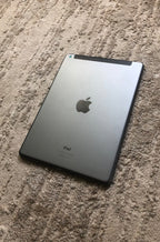 iPad Air Black 32 GB 7H12