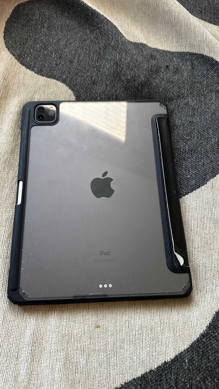 ipad pro 11 inch 3rd generation 8O83