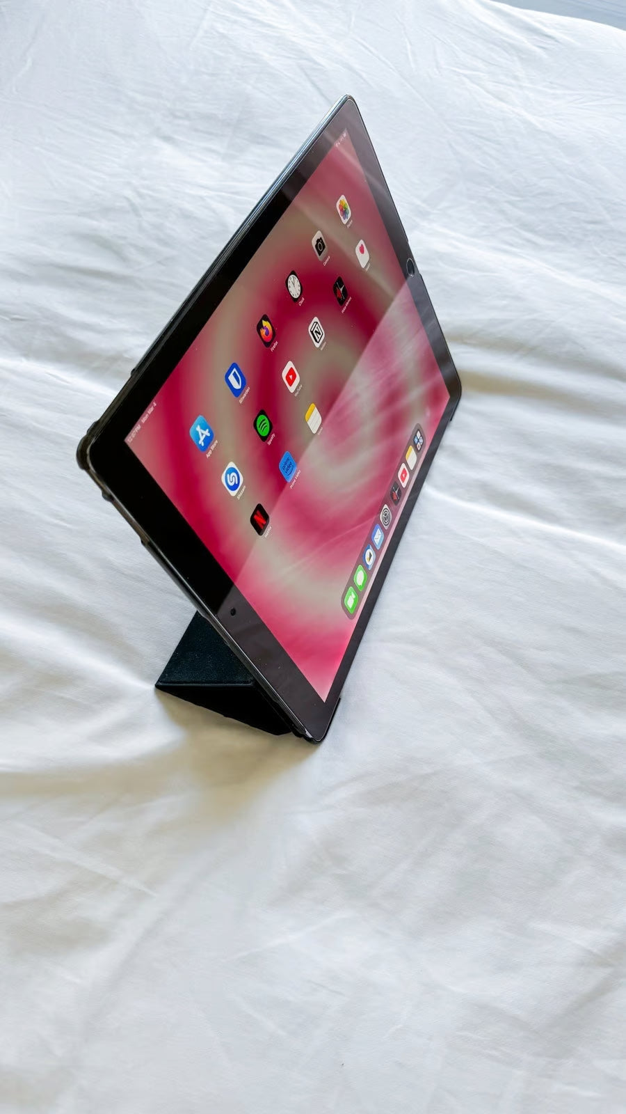 iPad Pro (12.9-inch) (2nd generation) 5K38