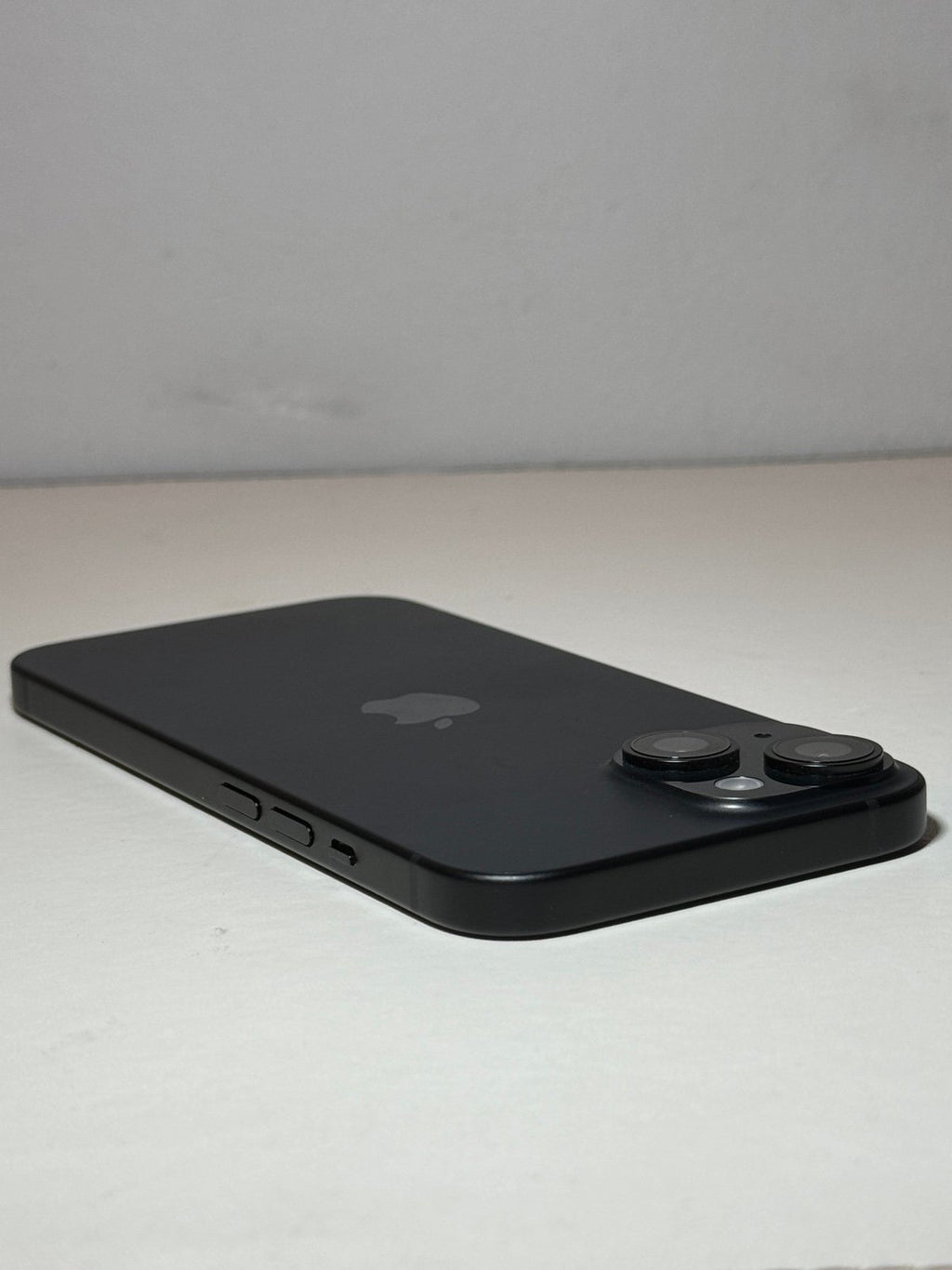 iPhone 15 128GB Verizon 1Y15