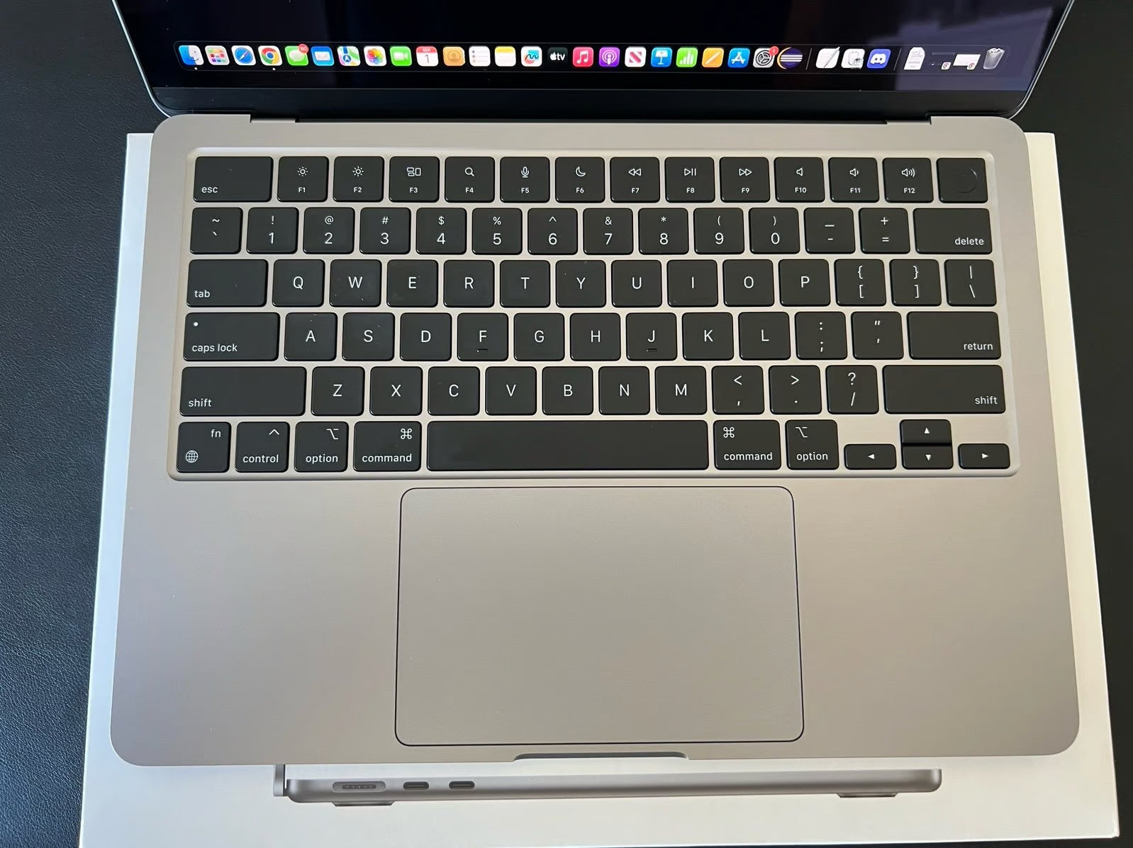 MacBook Air M2 13.6鈥?5X53