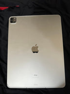 iPad Pro 12.9 inch 5th generation 9T75