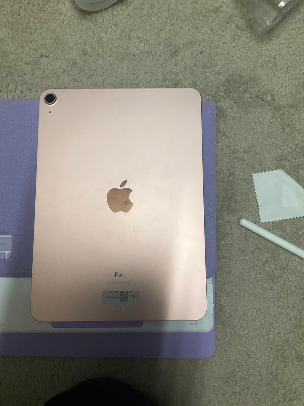 Apple iPad Air 5th Generation 64 GB in Pink 5D76
