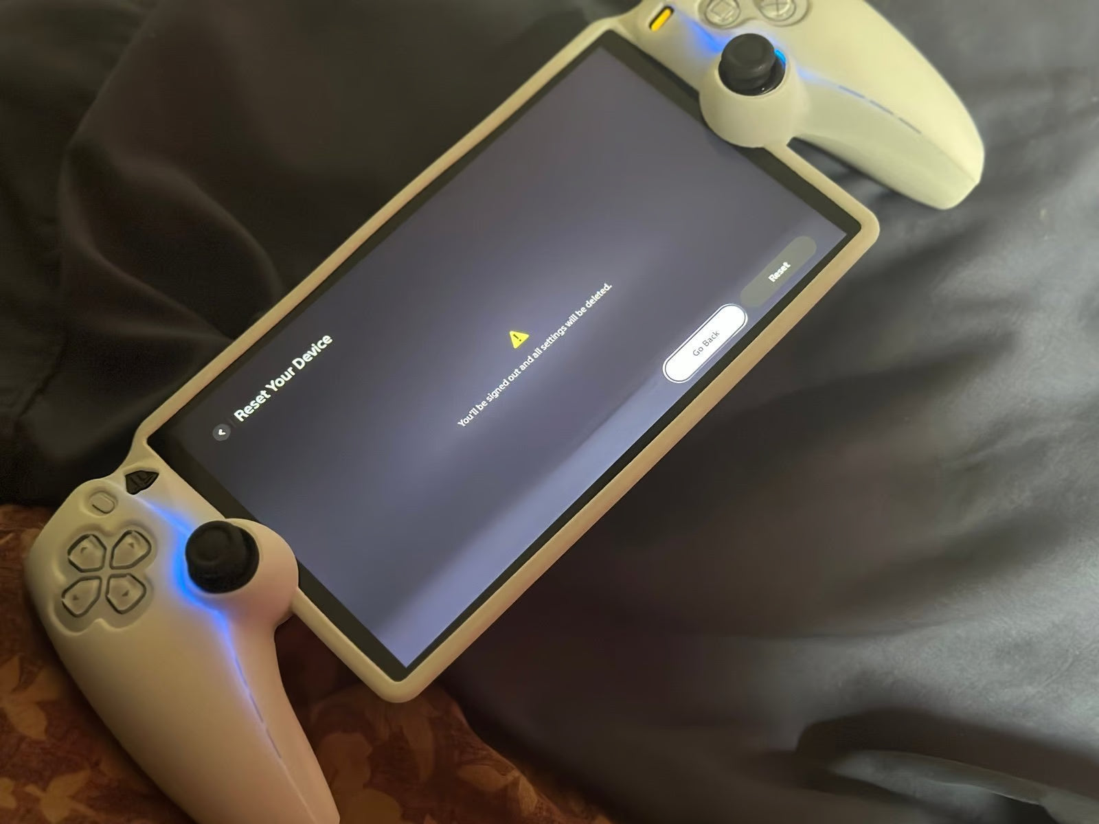 Sony PlayStation portal remote player Like New 5D57