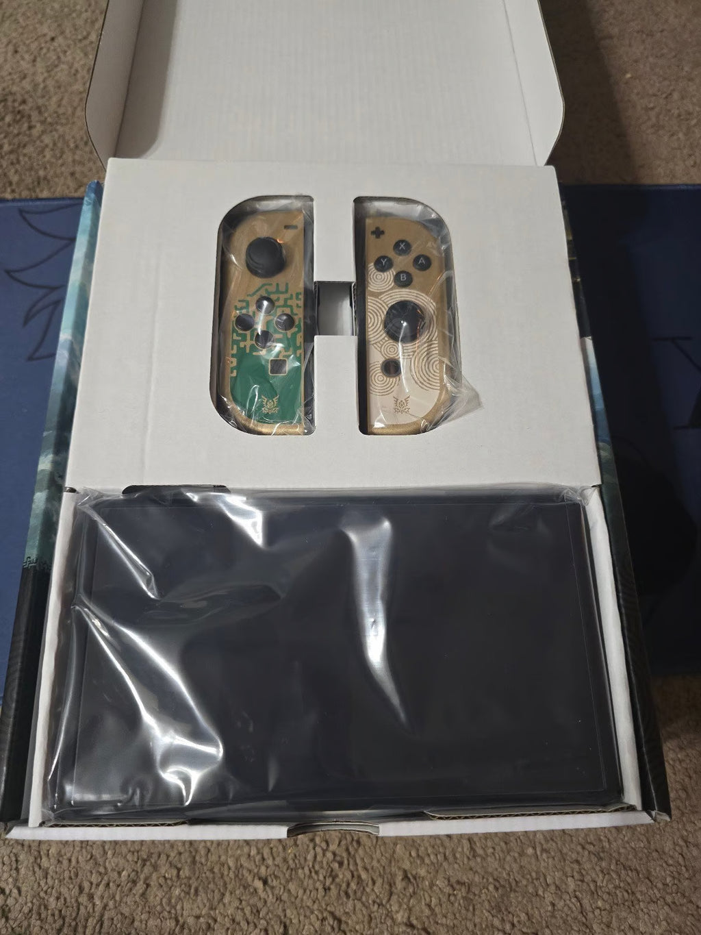 Zelda Tears of the Kingdom Nintendo Switch OLED 8U31