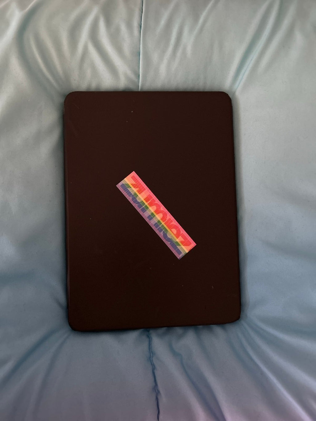 2018 Apple 11-inch iPad Pro Wi-Fi 256GB - Space Gray (3rd Generation) + Case 1G89