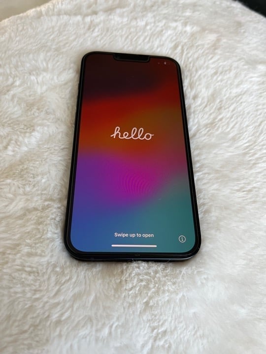 iPhone 13 T-mobile 8O71