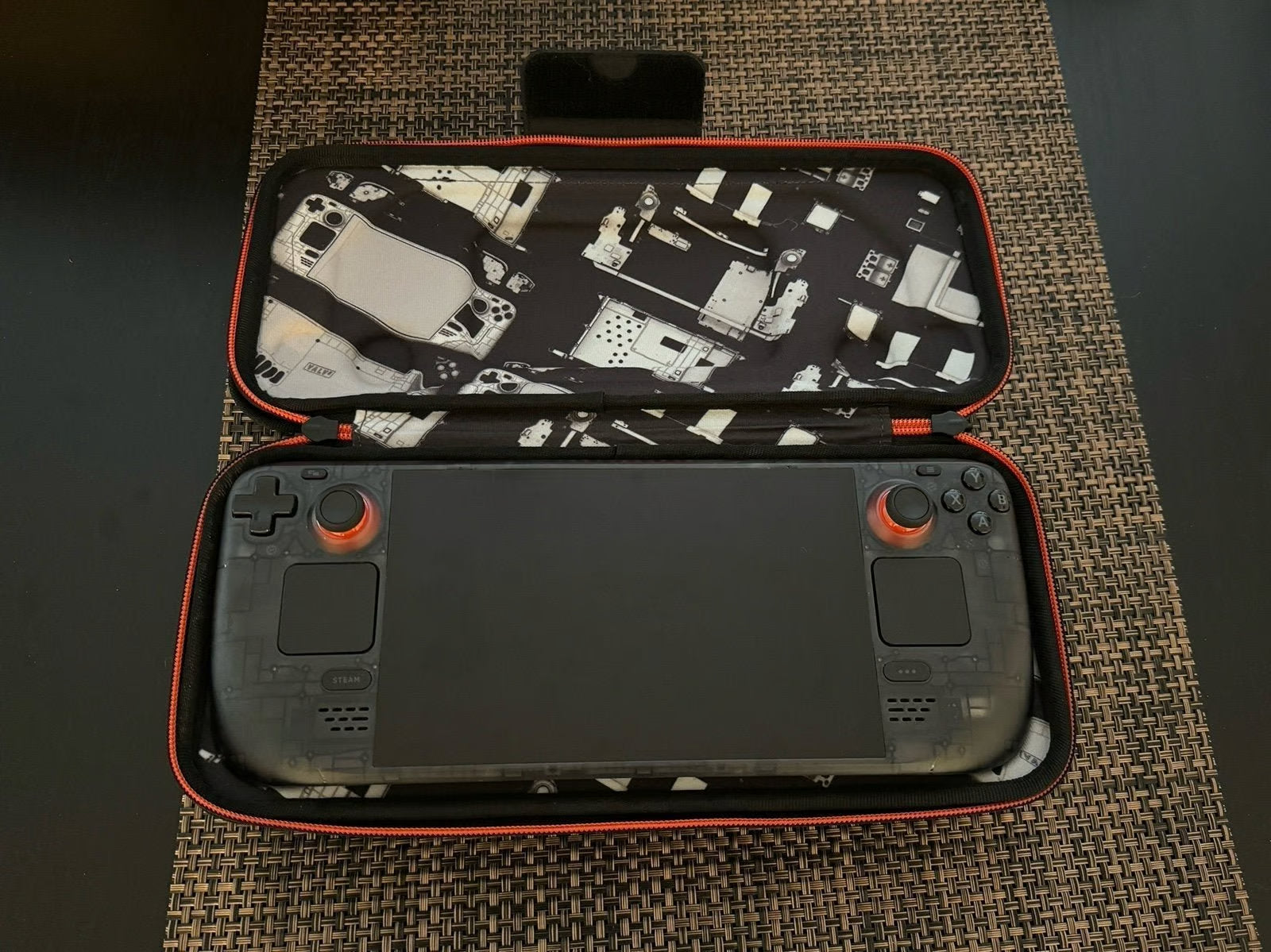 Steam Deck OLED Limited Edition 1tb 9M19