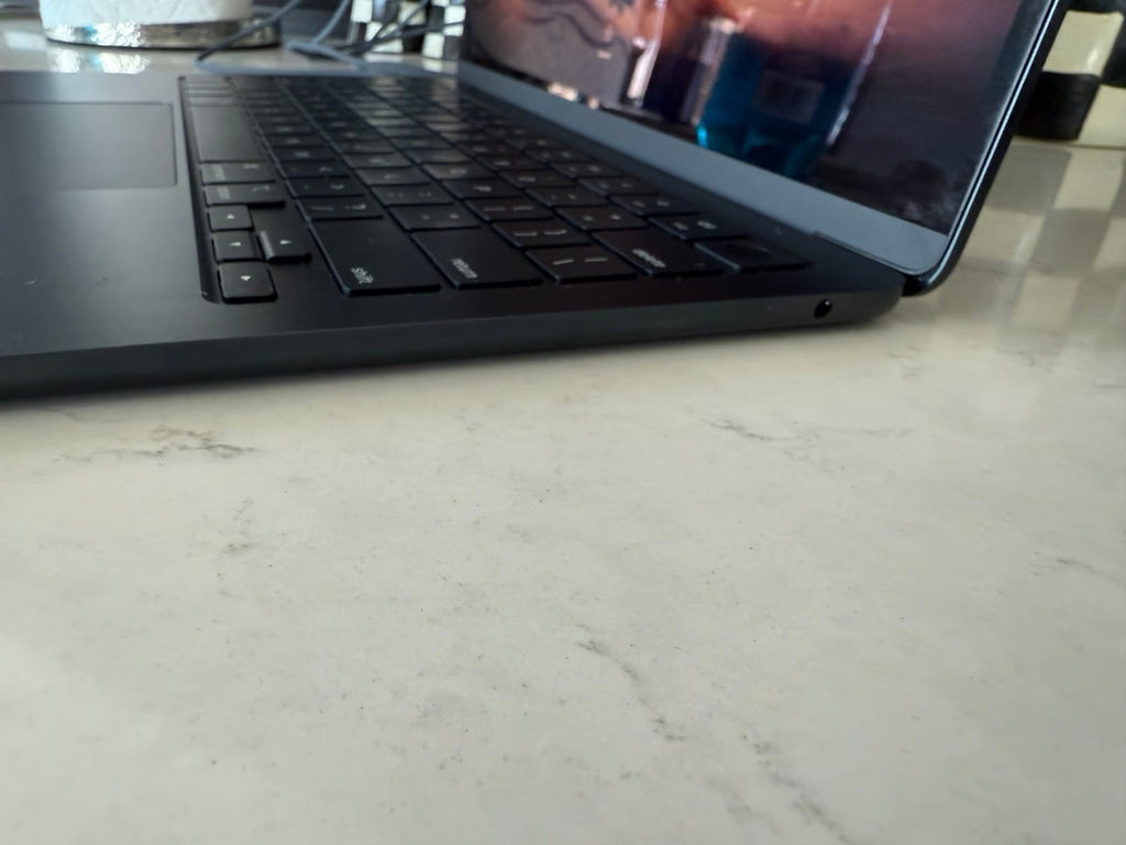 13-inch MacBook Air with M2 chip - Midnight 5R57