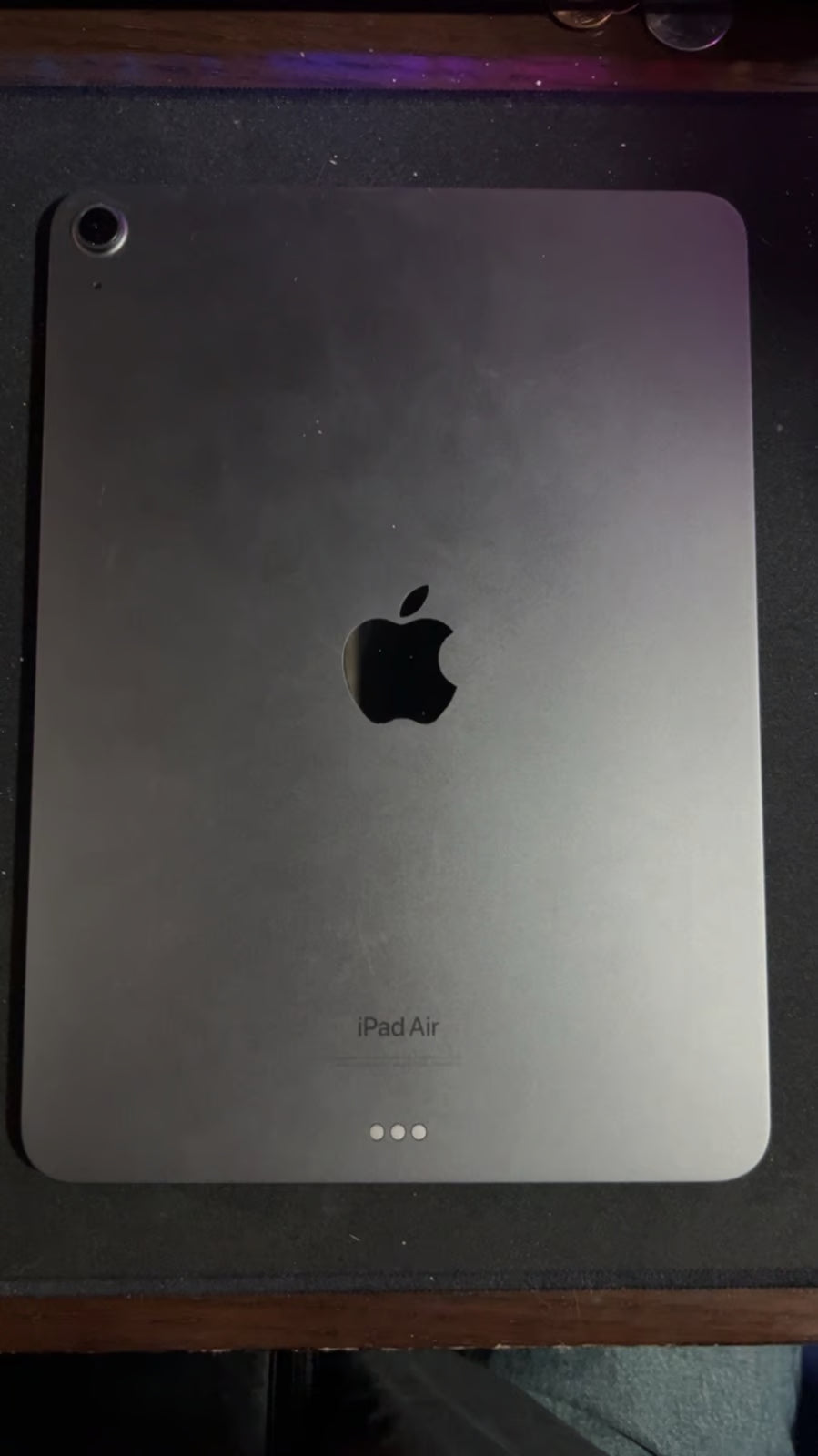 ipad air 5th generation 2D76