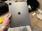 iPad Pro 12.9�?256gb 5th generation M1 2K19