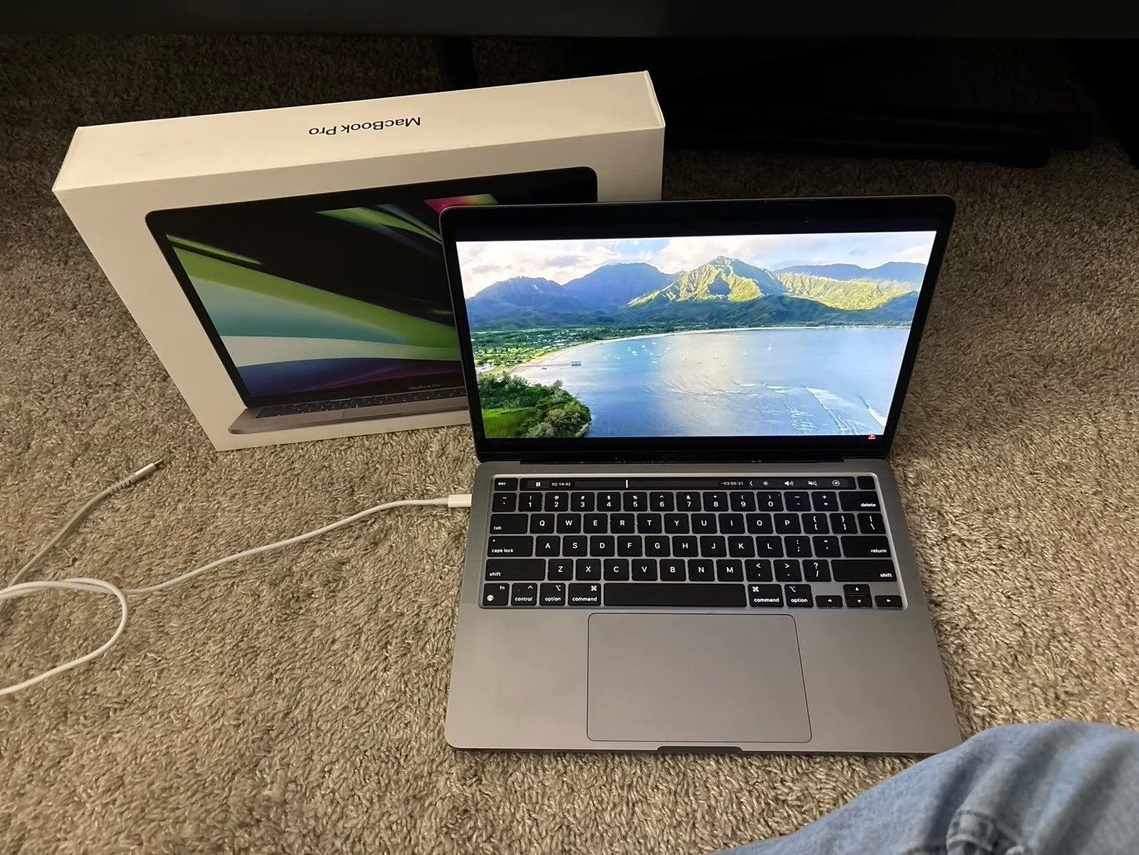 MacBook Pro 2020 M1 Chip 1R82