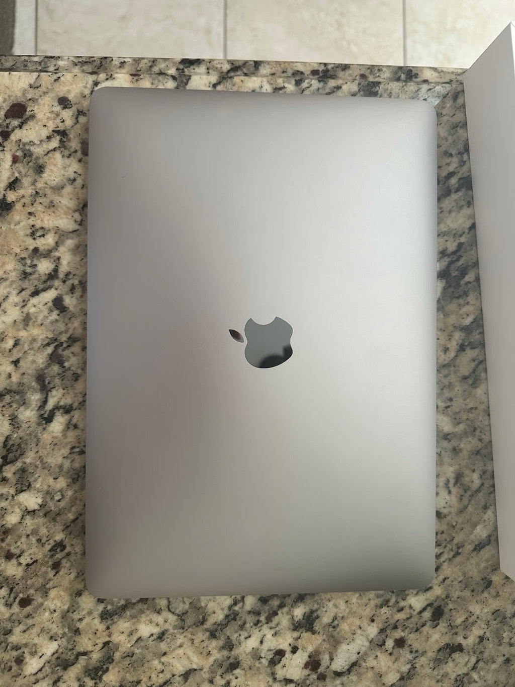 MacBook Pro 13.3 inch 2020 9P63