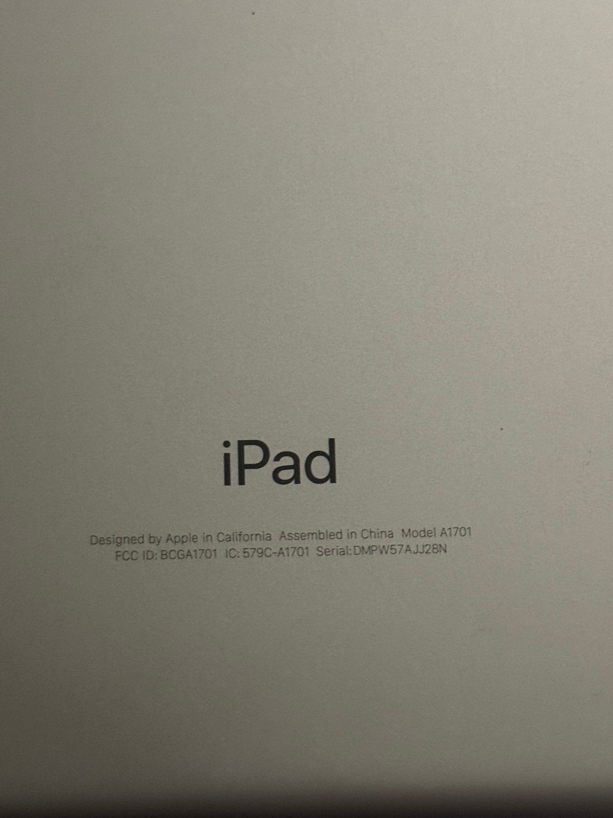 iPad Pro with Apple Pencil 8G75