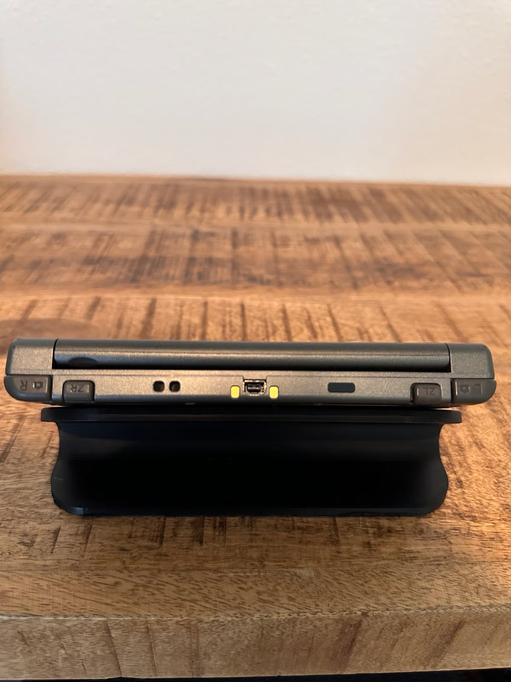 DUAL IPS New Nintendo 3DS XL - Metallic Gray - Comes W/ 128 GB and 3000+ Games