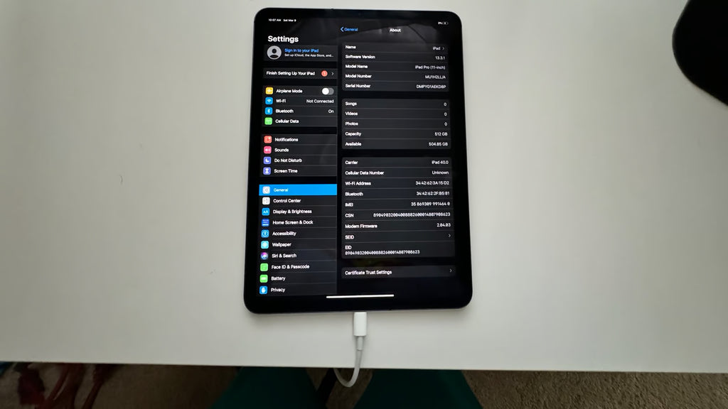 Unlocked Apple iPad Pro 11�?1st Gen 6A13