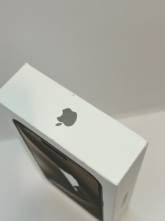 Apple iPhone 15 Pro - 256 GB Natural Titanium (Unlocked). FACTORY SEALED 3J75