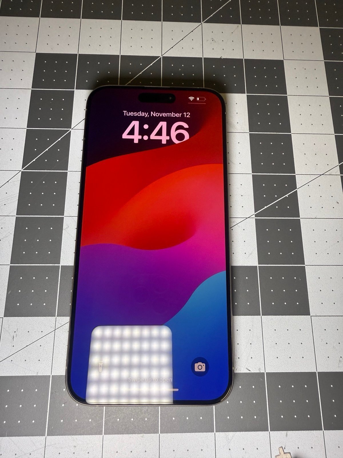 iPhone 15 pro max unlocked 9J11