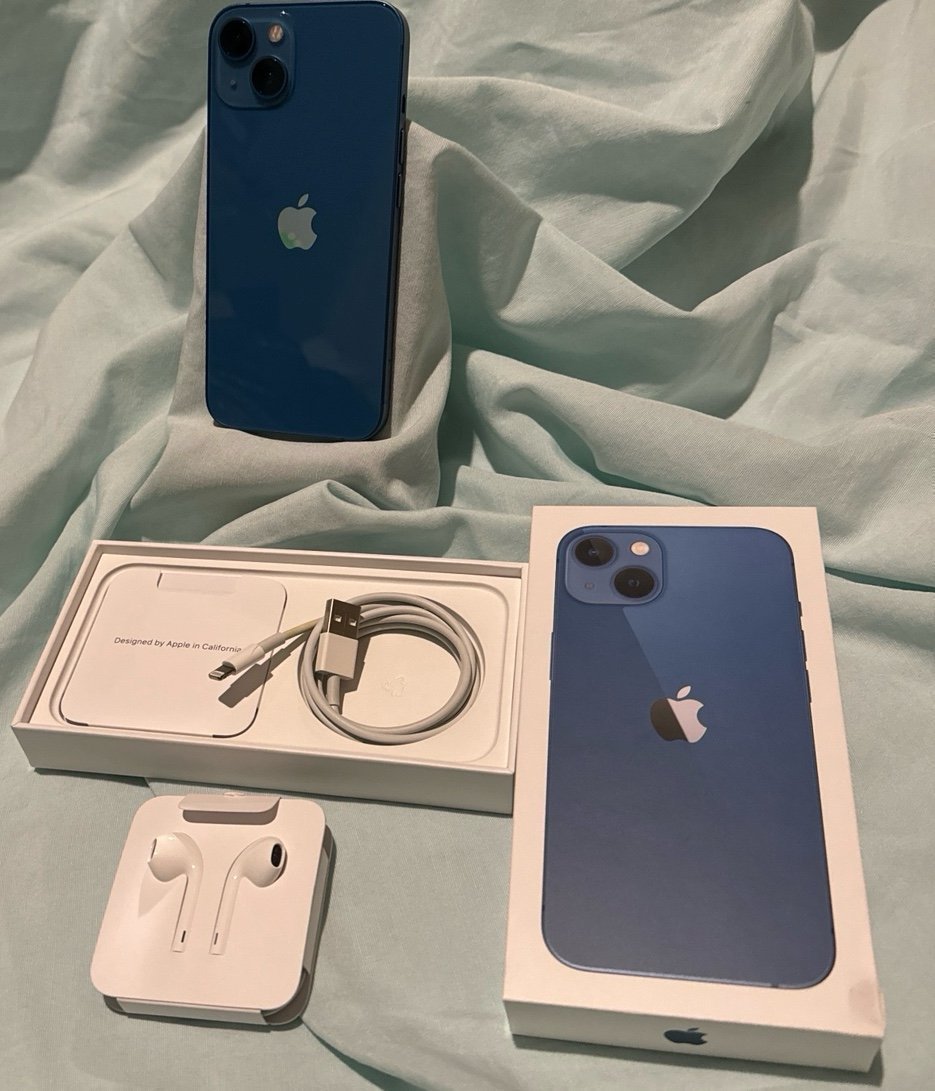 RESERVED  FOR ACHOURA Apple iPhone 13 Blue 128 GB Unlocked 7L66