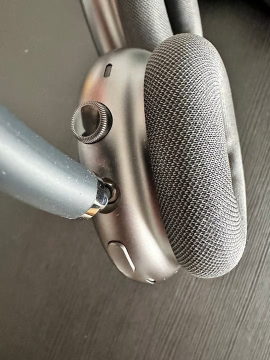 Open Box Apple AirPods Max Space Gray with Smart Case Warranty Until 03/25 6A96