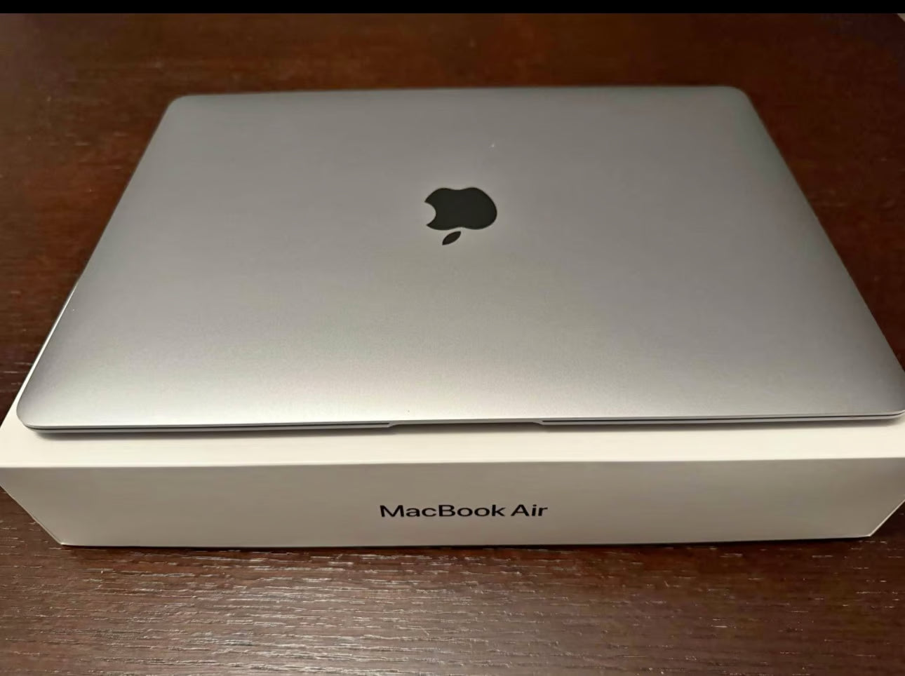 macbook m1 air 256gb 1Y82