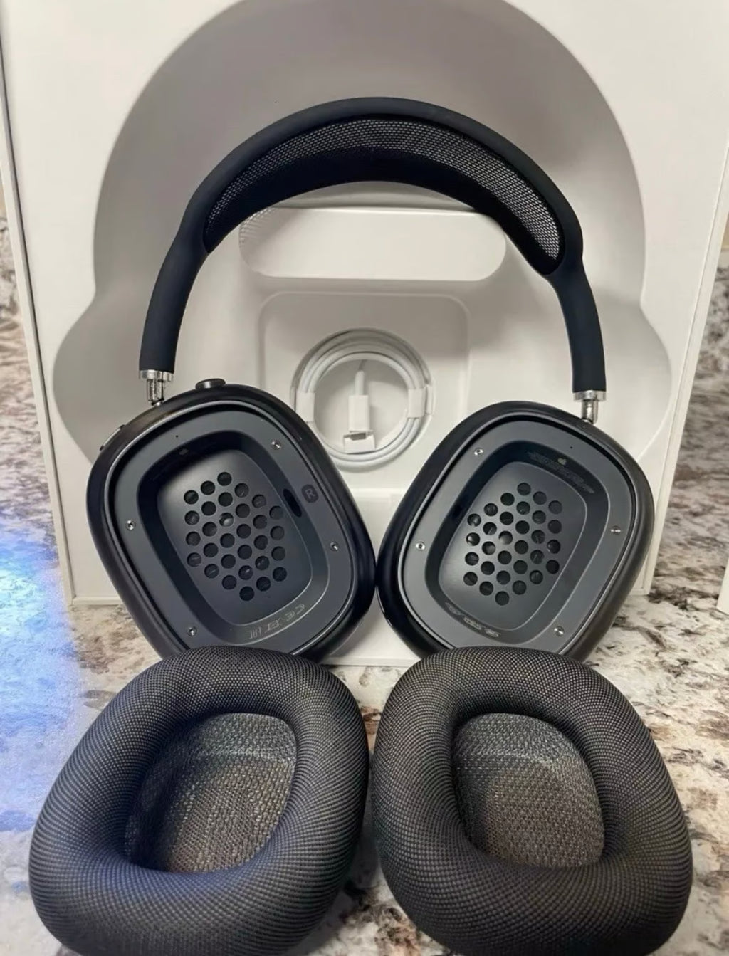 AirPods Max 1J95