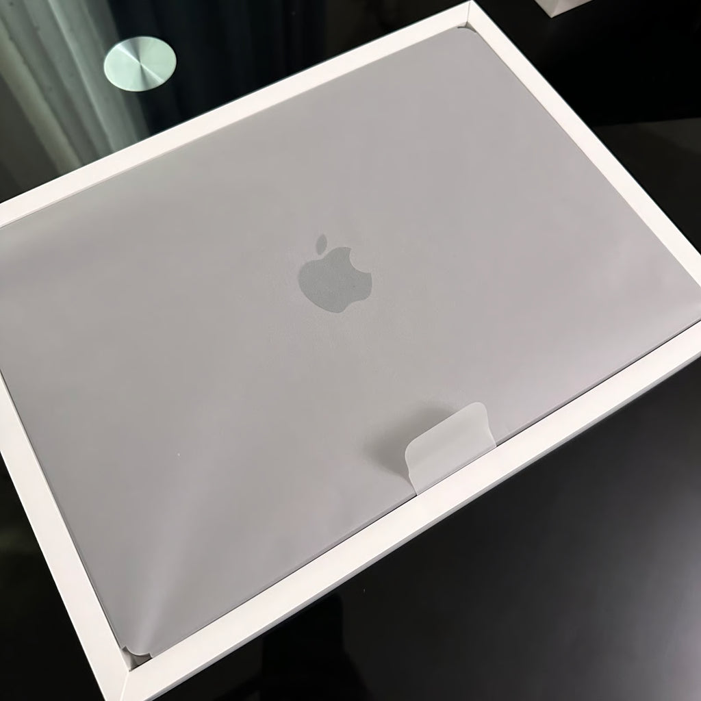MacBook Air m2 15 inch 7F55