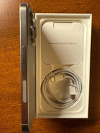 iPhone 15 pro Natural Titanium 256 GB Unlocked 8N92