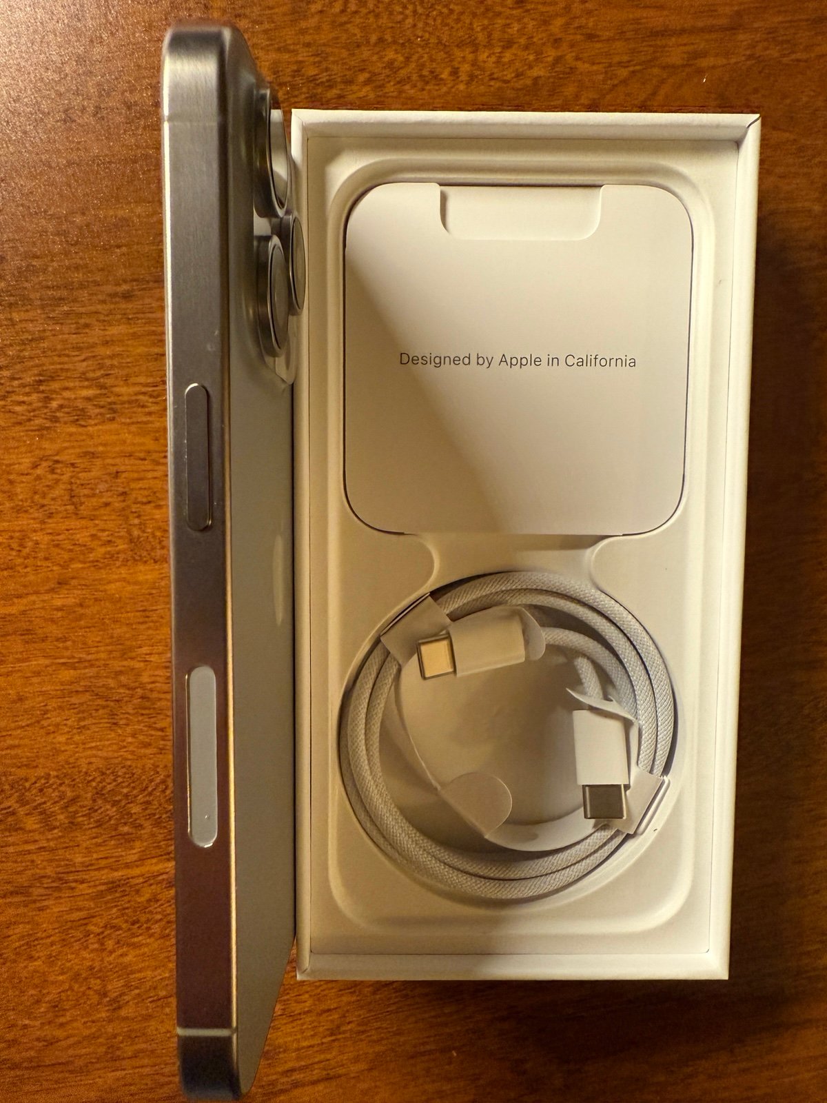 iPhone 15 pro Natural Titanium 256 GB Unlocked 8N92