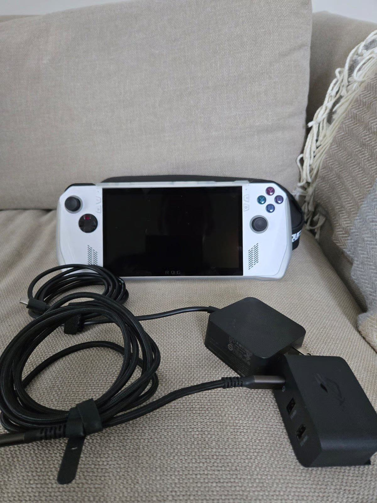 ASUS rog ally z1 extreme 5C83