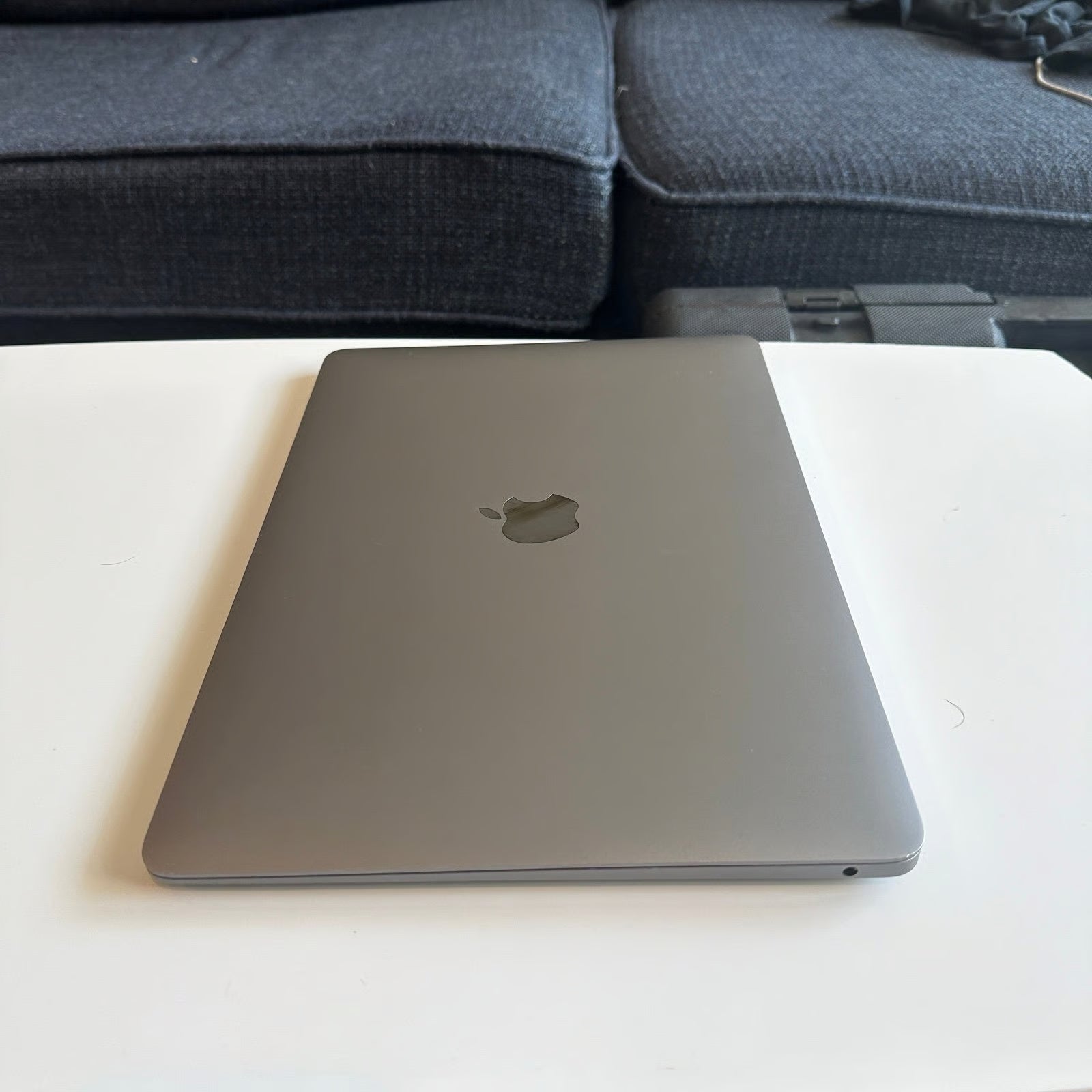 MacBook Air M1 (16GB/512GB) 5J88