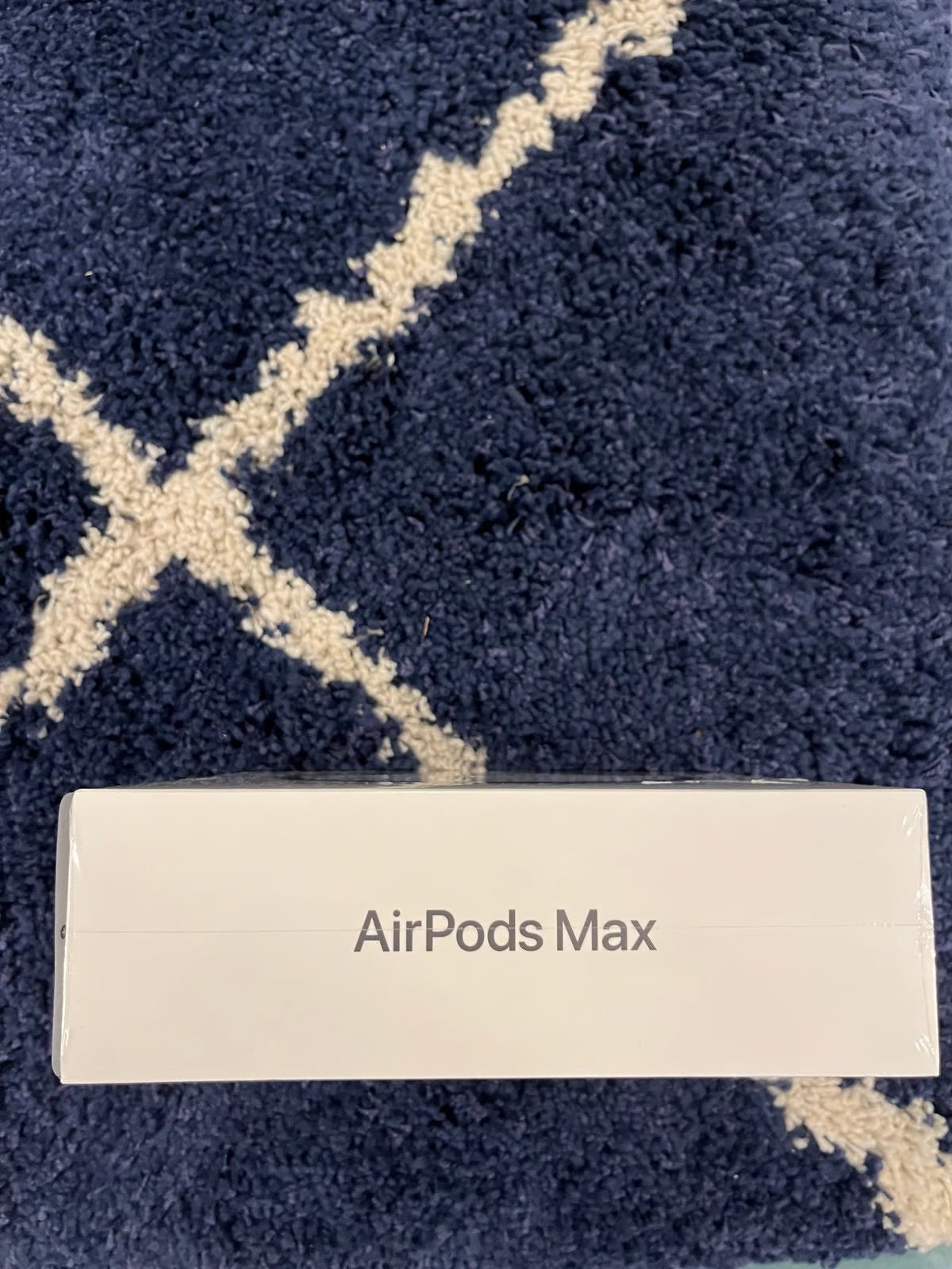 Apple Airpods MAX Space Gray -  New in Box. Noise Cancelling with Case 8Z28