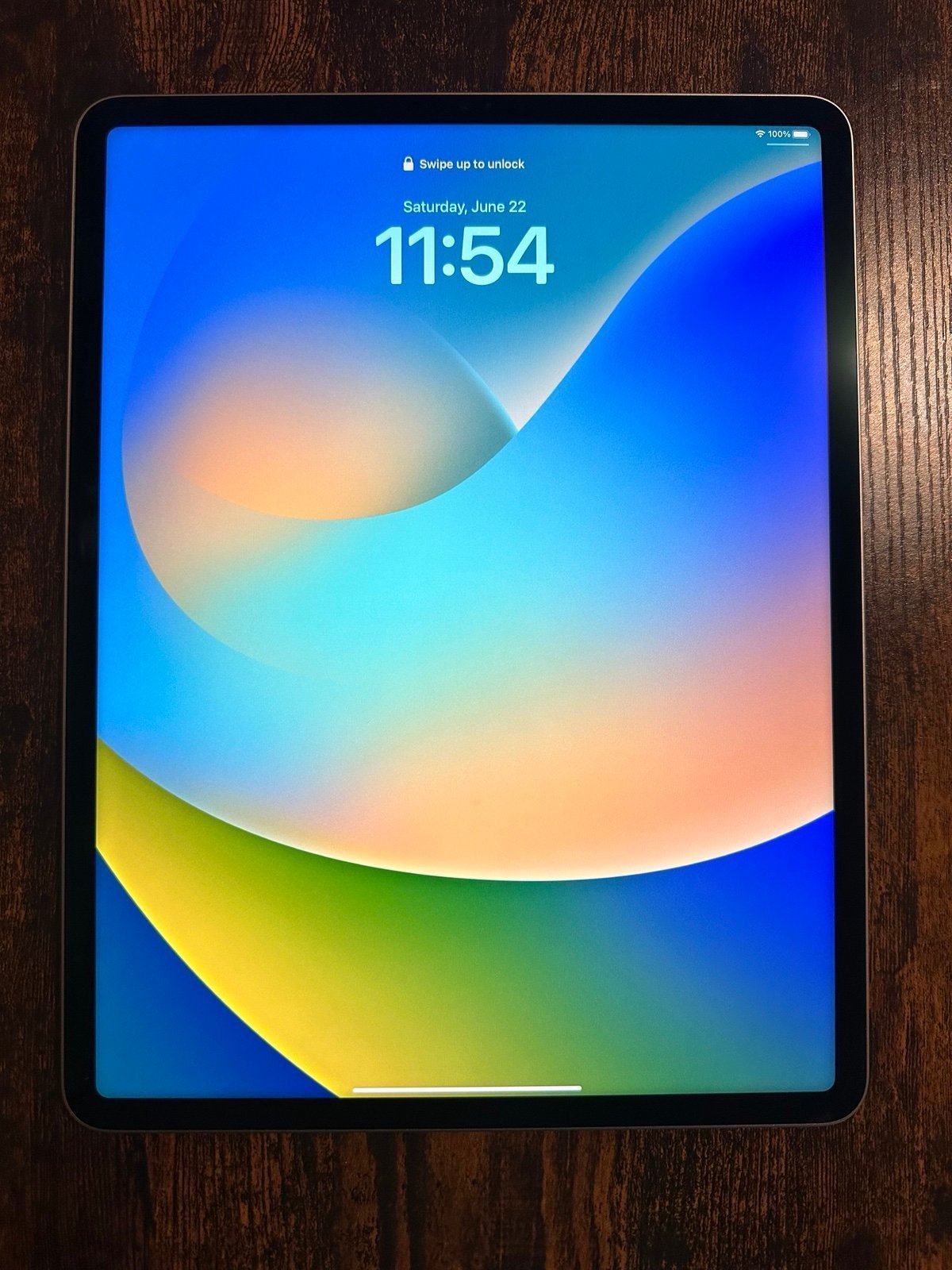 iPad Pro with Apple Pencil and keyboard case 3P51