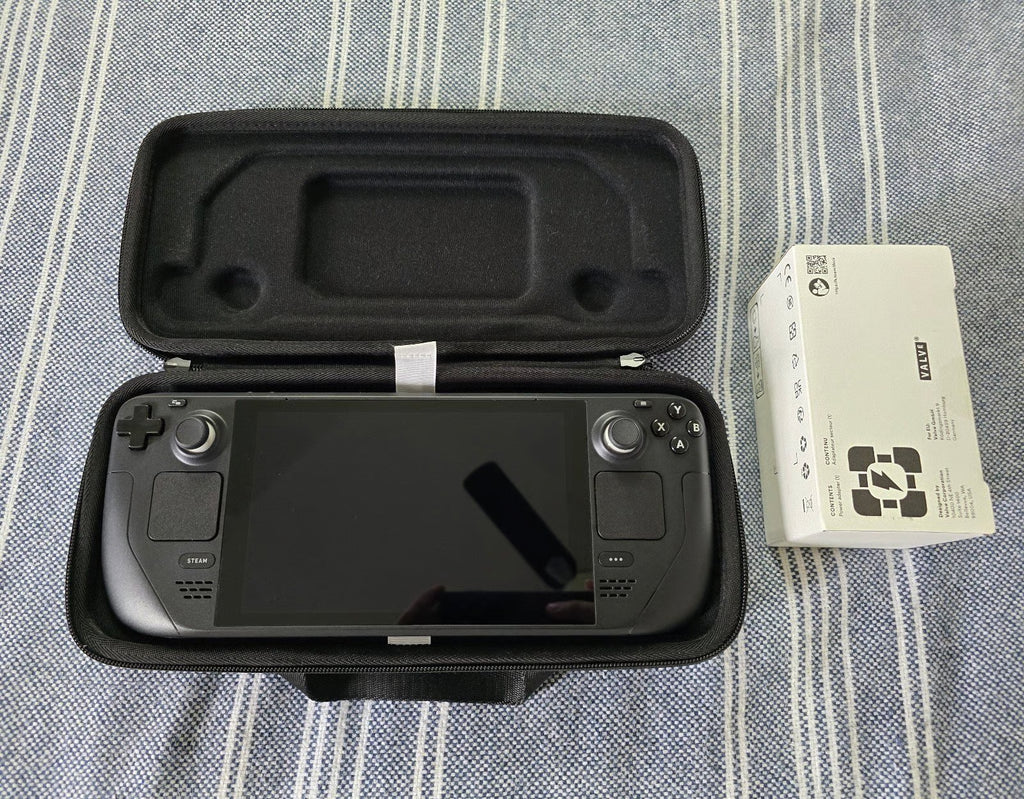 Valve Steam Deck 256 GB (with case!) 1T35
