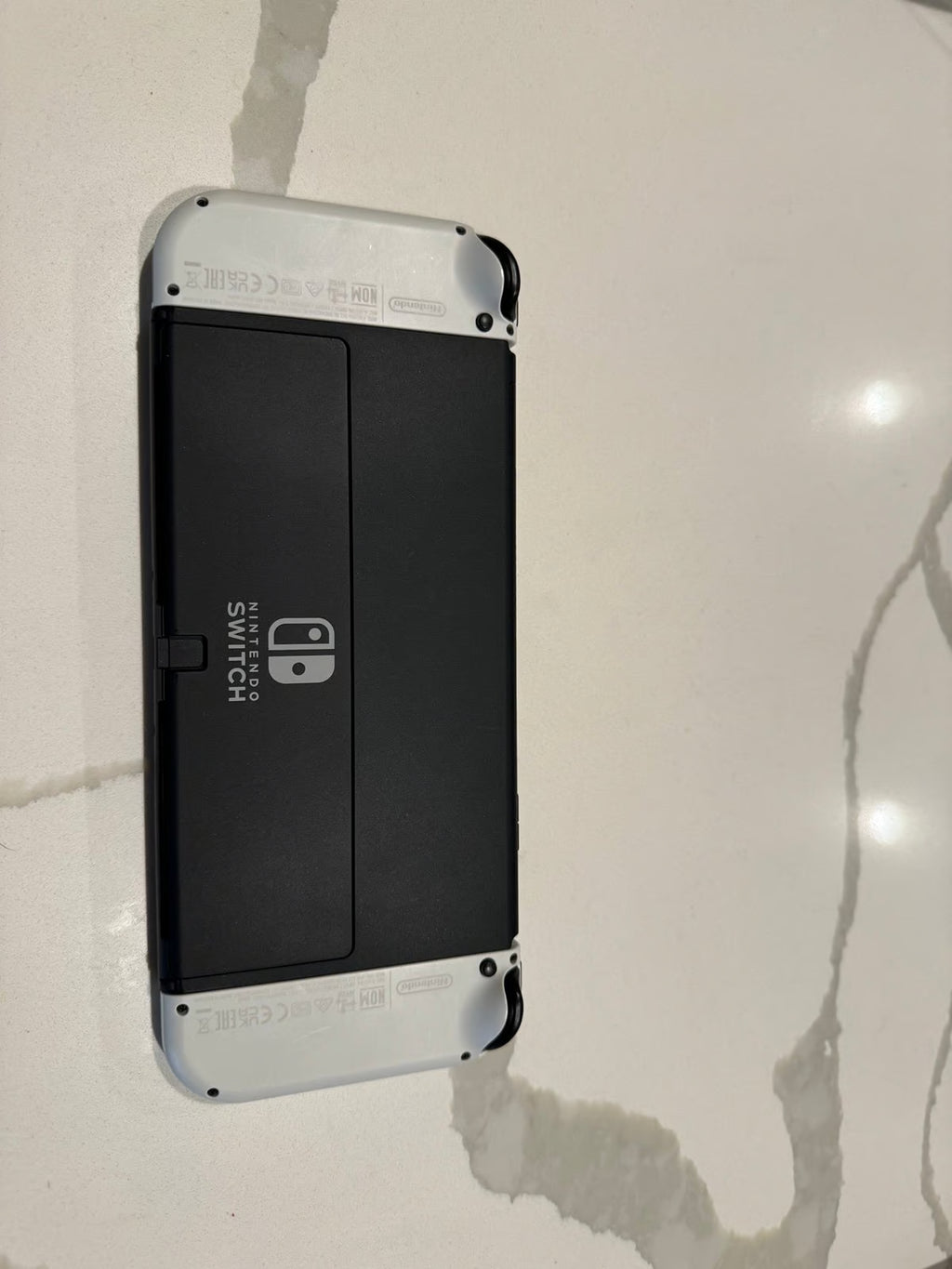 Nintendo switch oled bundle 7P57